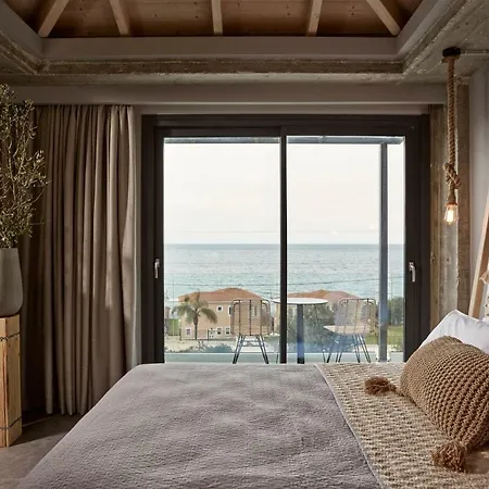 Villa Sea Front Spathion